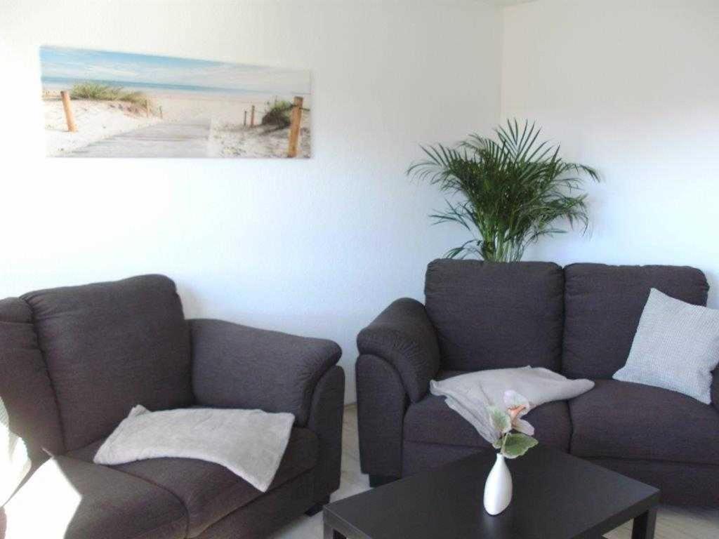 Ferienwohnung Hinz Neu Ludershagen ภายนอก รูปภาพ